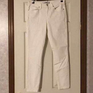Joe’s jeans. Skinny ankle. Size 29.
